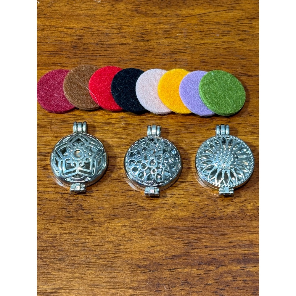 LOT Locket Pendant Necklace Aromatherapy‎ Essential Oil Diffuser Locket Silver